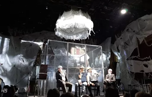 Премьера спектакля «Заговор чувств» в МХТ им. Чехова Премьера спектакля «Заговор чувств» в МХТ им. Чехова