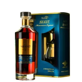 Коньяк марочный Арагет 7-летний 0.5л в подарочной упаковке + 2 стакана Коньяк марочный Арагет 7-летний 0.5л в подарочной упаковке + 2 стакана