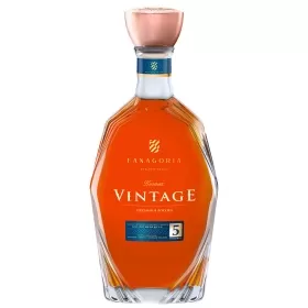 Коньяк России Фанагория ВИНТАЖ 5-летний 0.5л Коньяк России Фанагория ВИНТАЖ 5-летний 0.5л