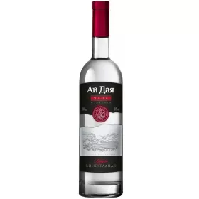 Водка виноградная Ай Дая ЧАЧА 0.5л