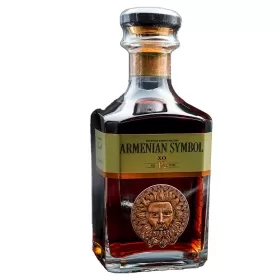 Коньяк армянский марочный старый КС Армянский символ 12-летний 0.7л Коньяк армянский марочный старый КС Армянский символ 12-летний 0.7л