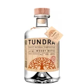 Водка особая Тундра ДРЕВЕСНЫЕ НОТЫ 0.5л