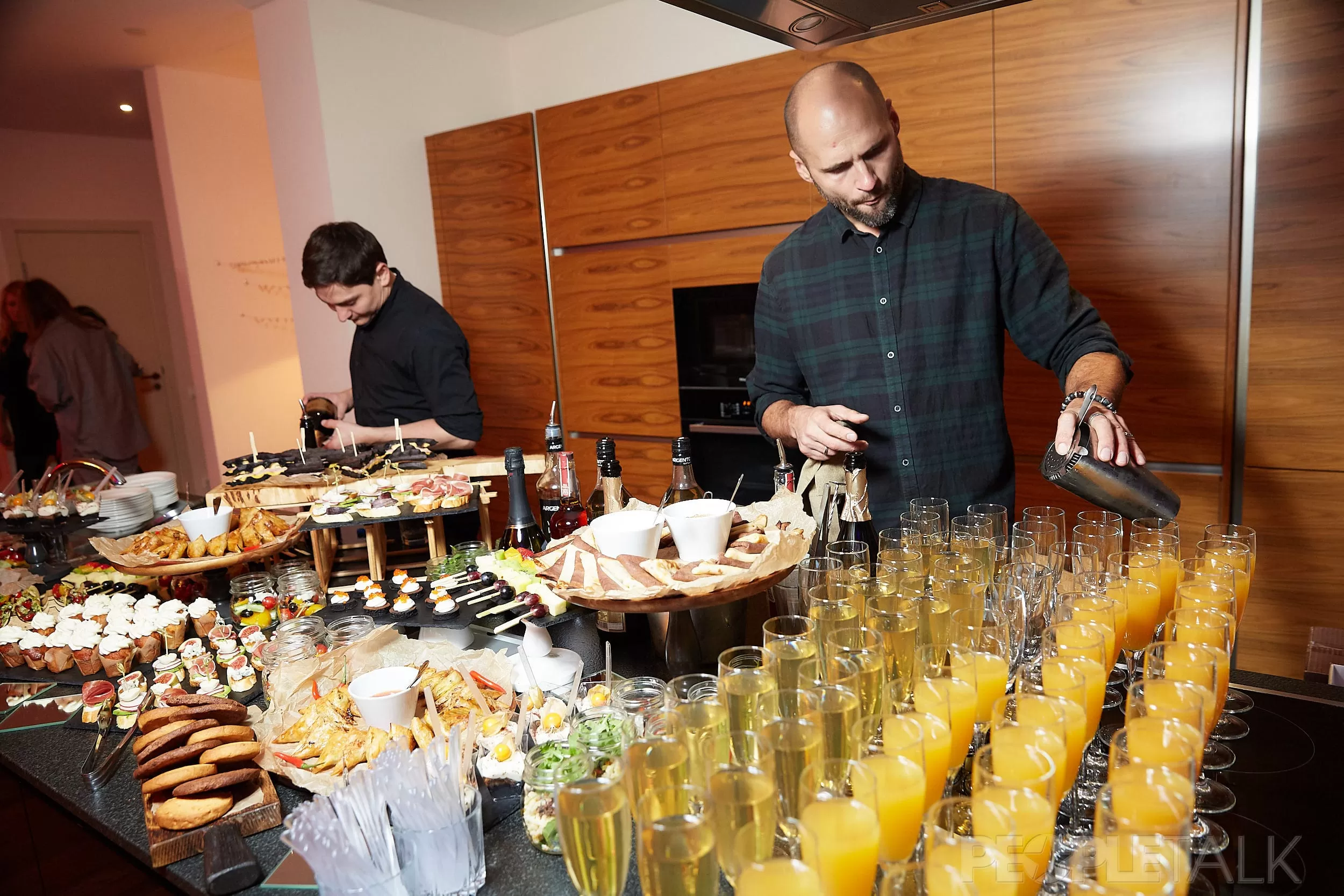 Презентация аромата Carolina Herrera