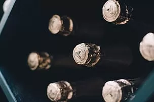 Как правильно хранить вино