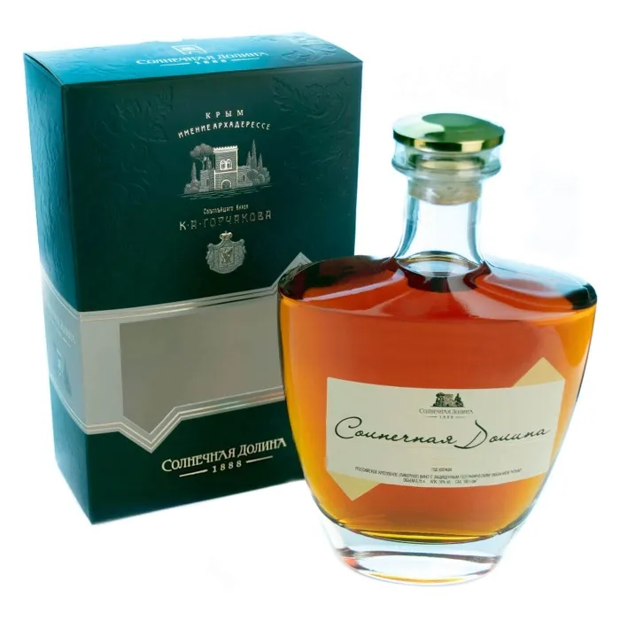 Вино Вино выдержанное ЗГУ Крым Солнечная Долина в подарочной упаковке, 