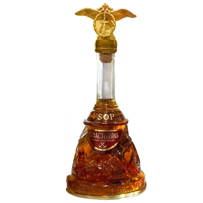 Коньяк КВ марочный выдержанный СУВЕНИРНЫЙ VSOP 0.5л, 