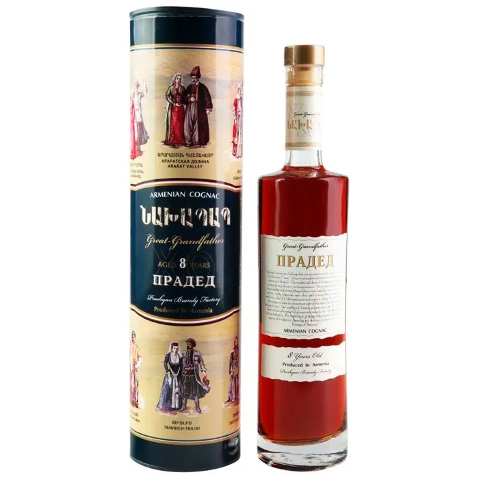 Коньяк армянский марочный КВВК Прадед 8-летний 0.5л в тубе, 