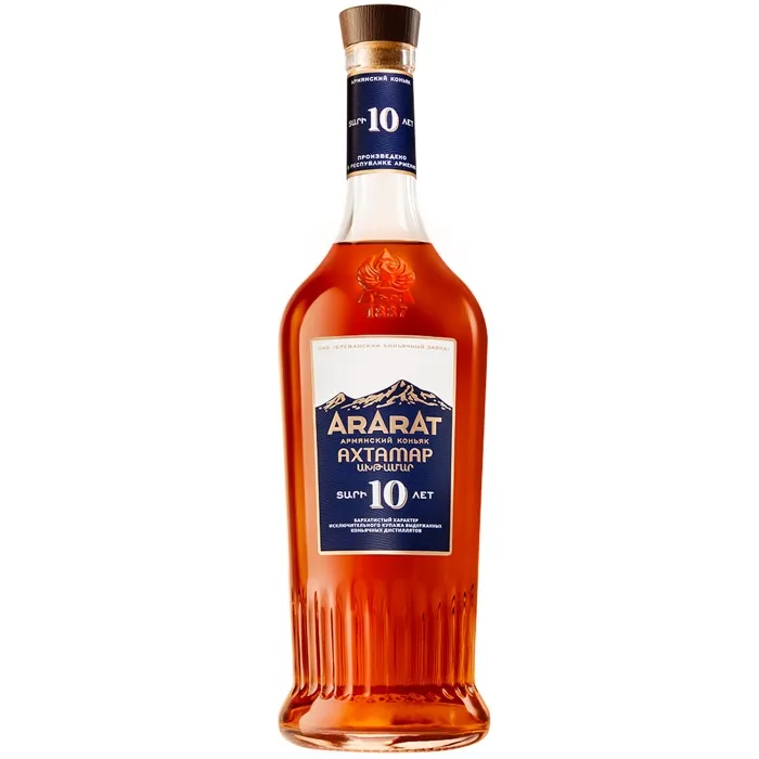Коньяк армянский выдержанный АРАРАТ «Ахтамар» 10-летний 0.7л, 