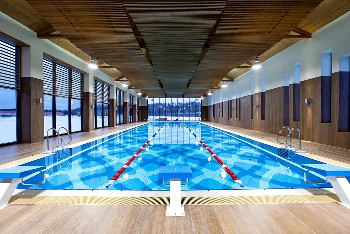 Плавательный бассейн Плавательный бассейн